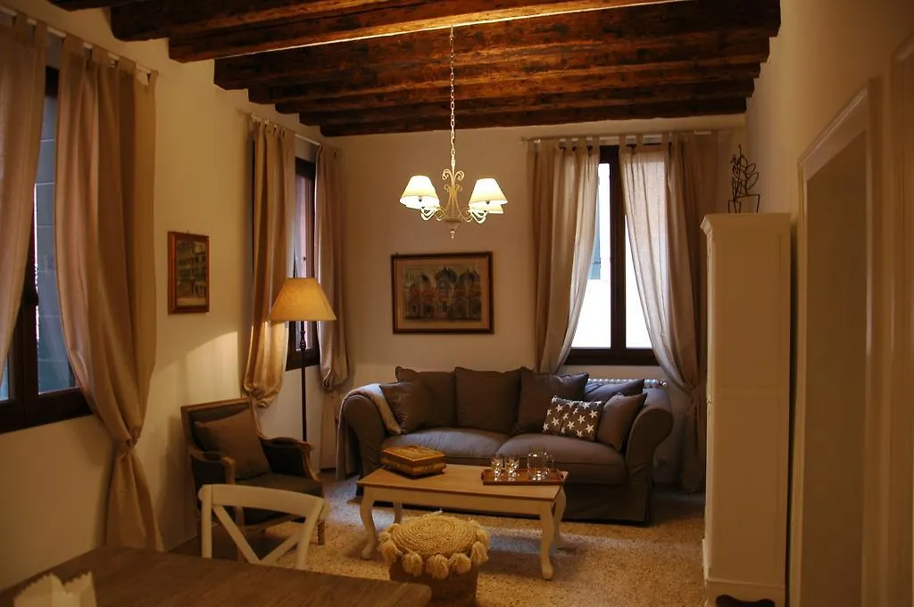 Апартаменты Romantic Rialto Венеция Италия