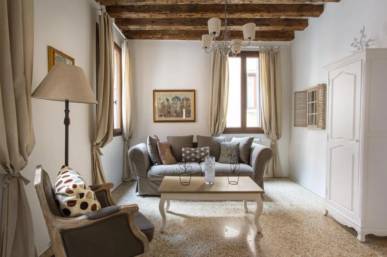 Romantic Rialto Apartment Venice 0*,  Italy